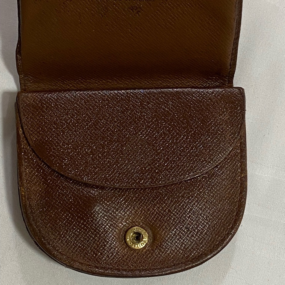 Louis Vuitton coin wallet - Picture 4 of 7